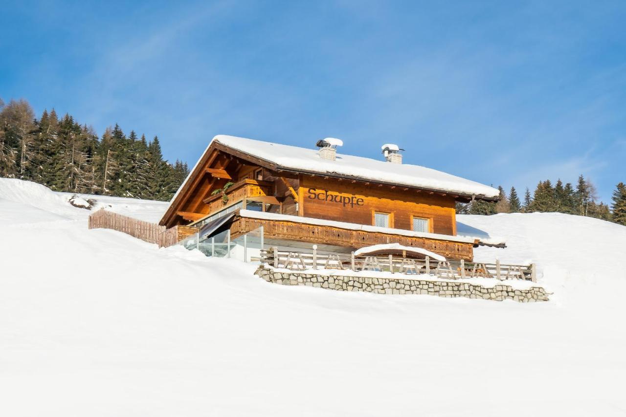 Schupfe- Direkt Neben Der Kabinenbahn Gitschberg Jochtal Maranza Esterno foto