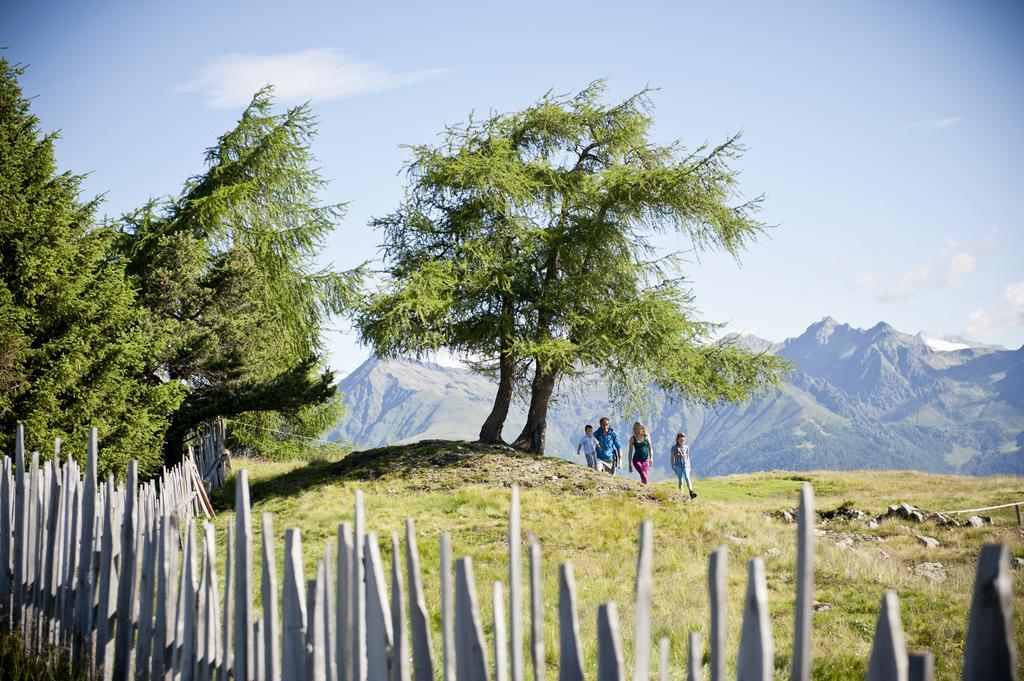 Schupfe- Direkt Neben Der Kabinenbahn Gitschberg Jochtal Maranza Esterno foto