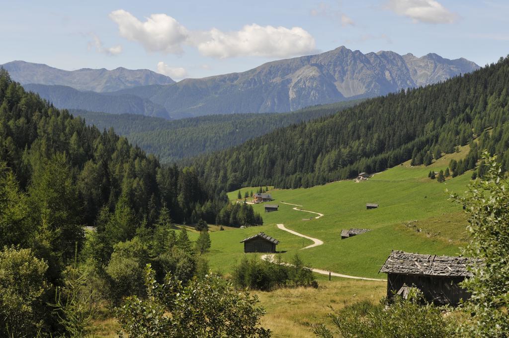 Schupfe- Direkt Neben Der Kabinenbahn Gitschberg Jochtal Maranza Esterno foto